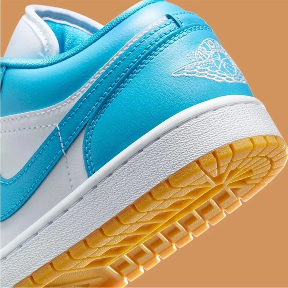 Nike Air Jordan 1 Low Shoes White Dark Powder Blue DC0774-104 Women's Sizes New - Picture 7 of 8